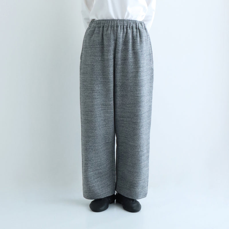 ケレストレートパンツ