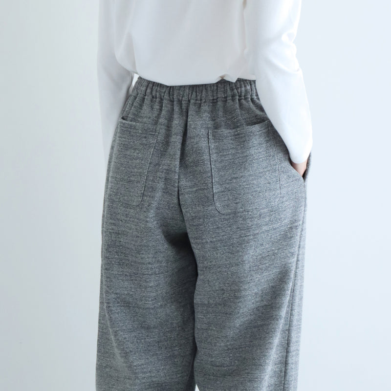 ケレストレートパンツ