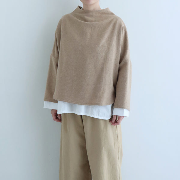 ローナプルオーバー