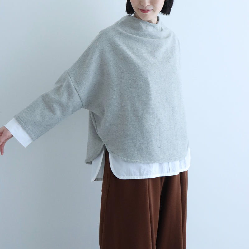 ローナプルオーバー