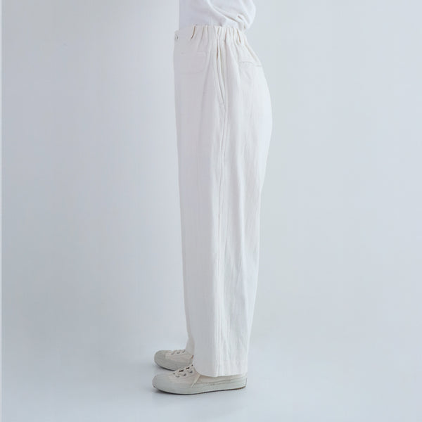 ロンヌチノパンツ