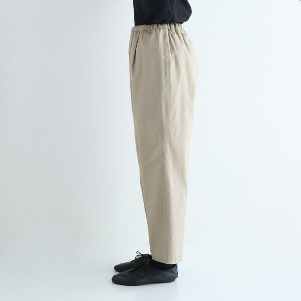 ルイクテーパードパンツ