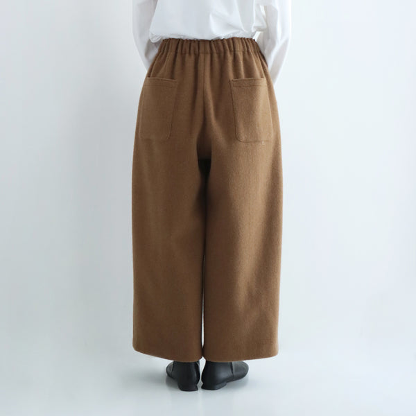 フォガワイドパンツ