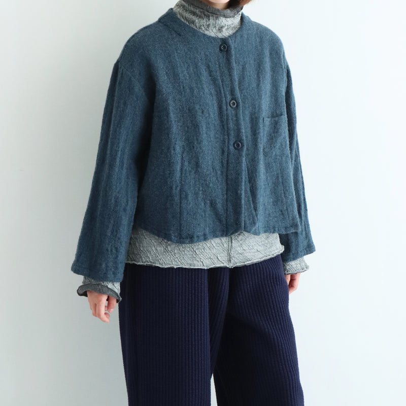 ドヴァブラウス