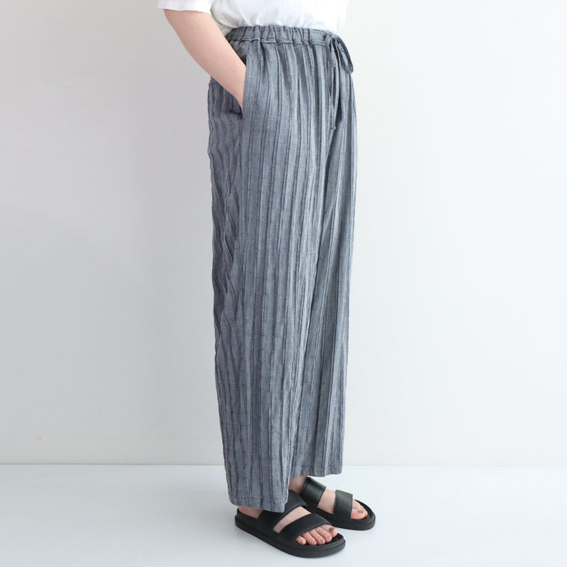 セレストレートパンツ