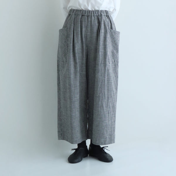 ベルチェパンツ