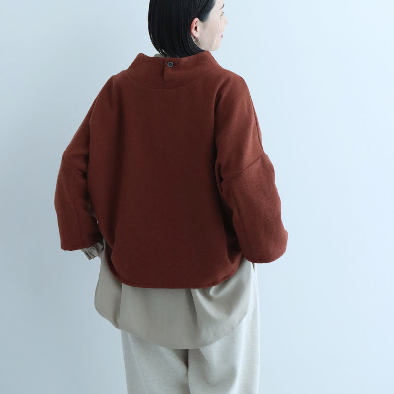 ローナプルオーバー