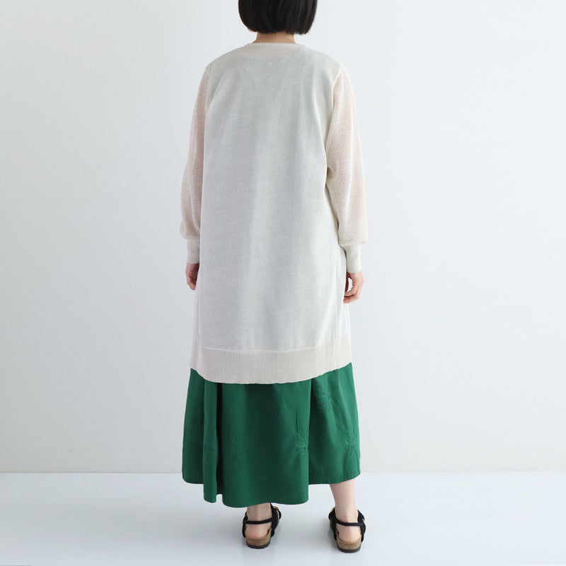 シオンロングカーデ
