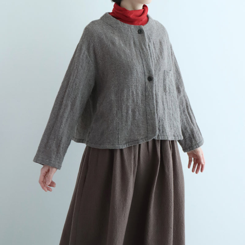 ドヴァブラウス