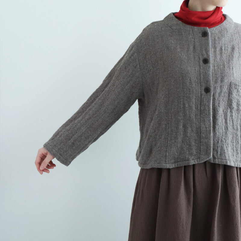 ドヴァブラウス